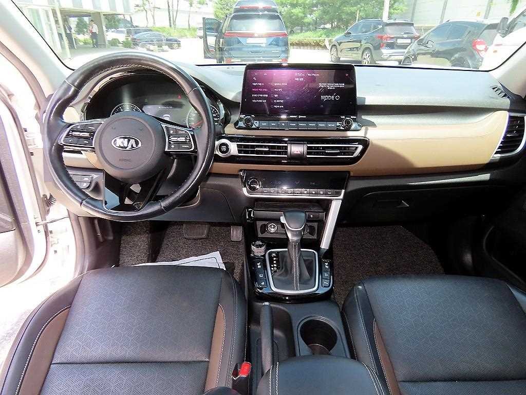 기아 셀토스 가솔린 1.6 터보 2WD 노블레스 이미지 7