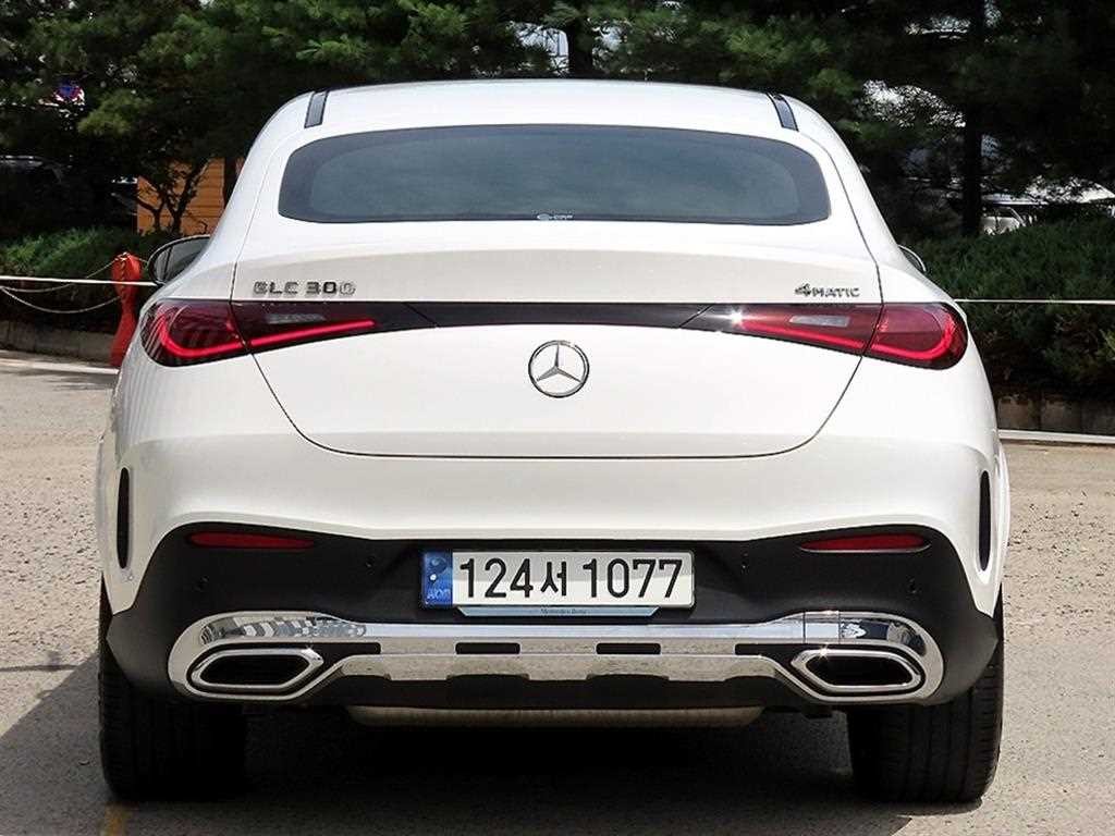 벤츠 GLC 클래스 GLC클래스 X254 GLC300 4MATIC 쿠페 이미지 4