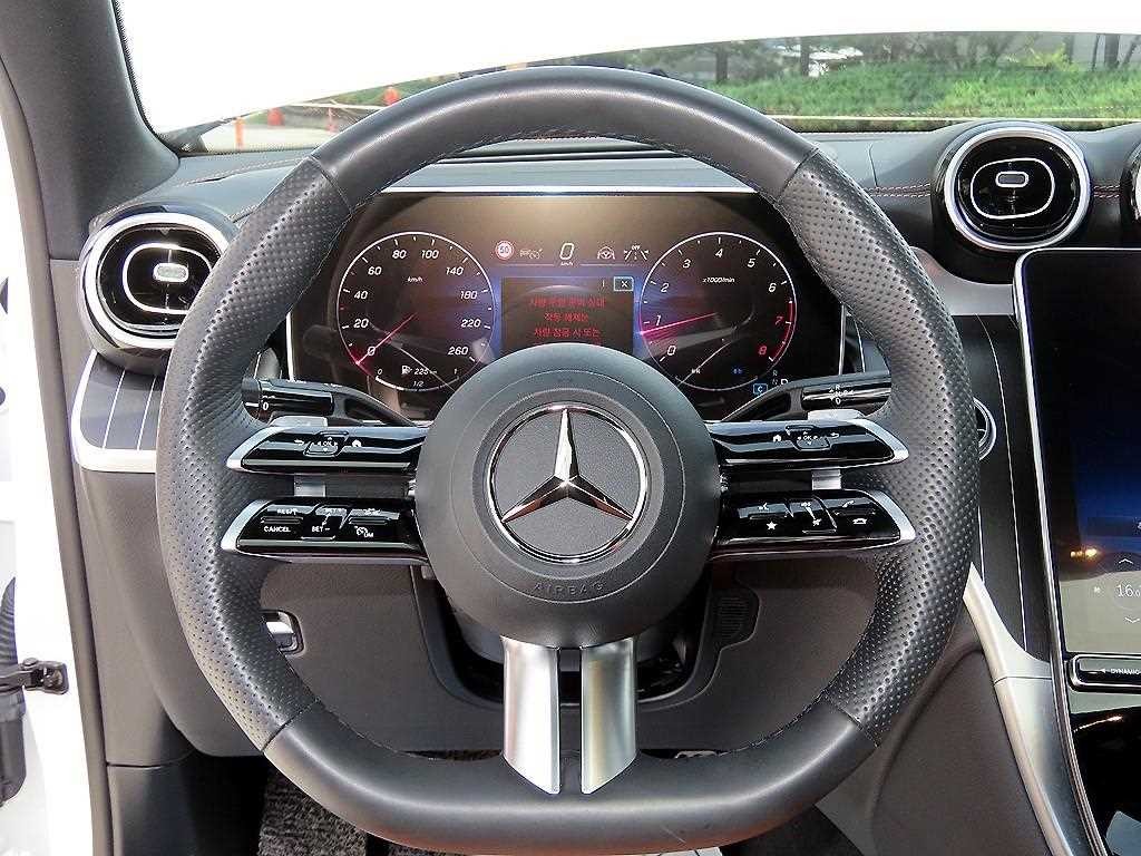 벤츠 GLC 클래스 GLC클래스 X254 GLC300 4MATIC 쿠페 이미지 8