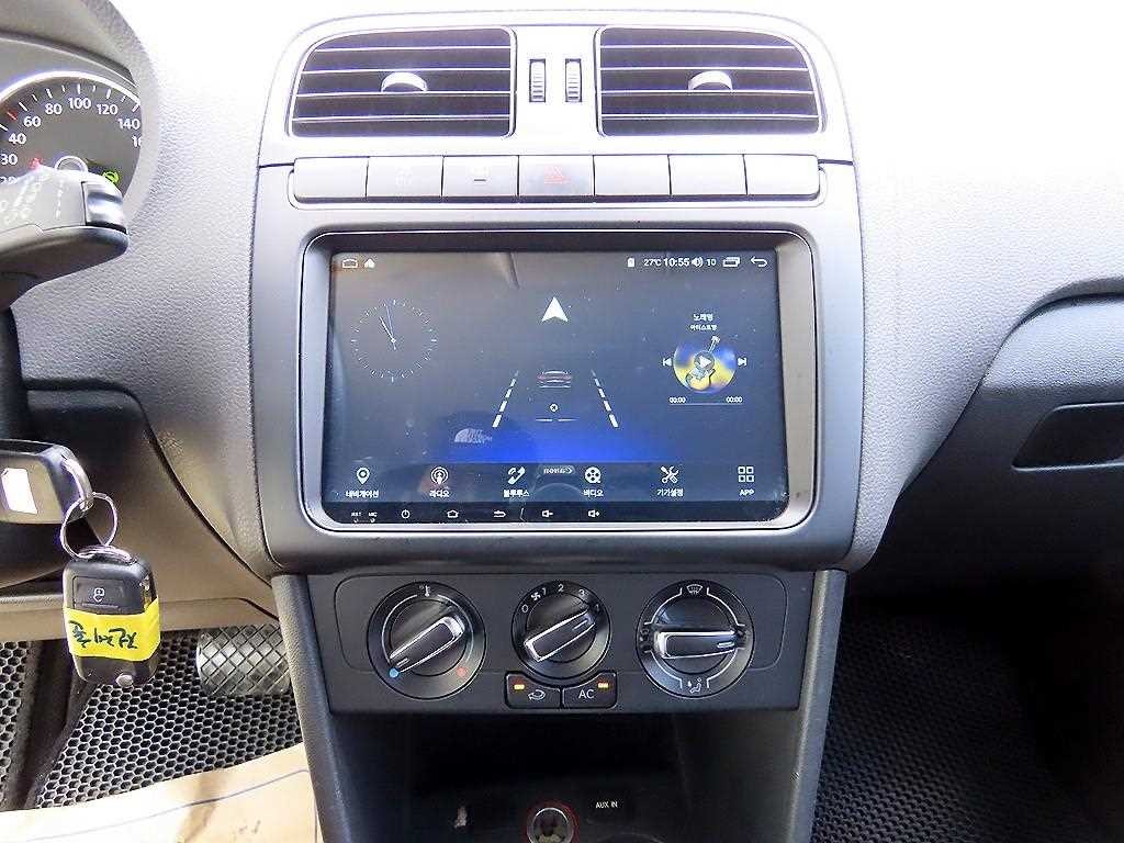 폭스바겐 폴로 1.6 TDI R-LINE 이미지 12