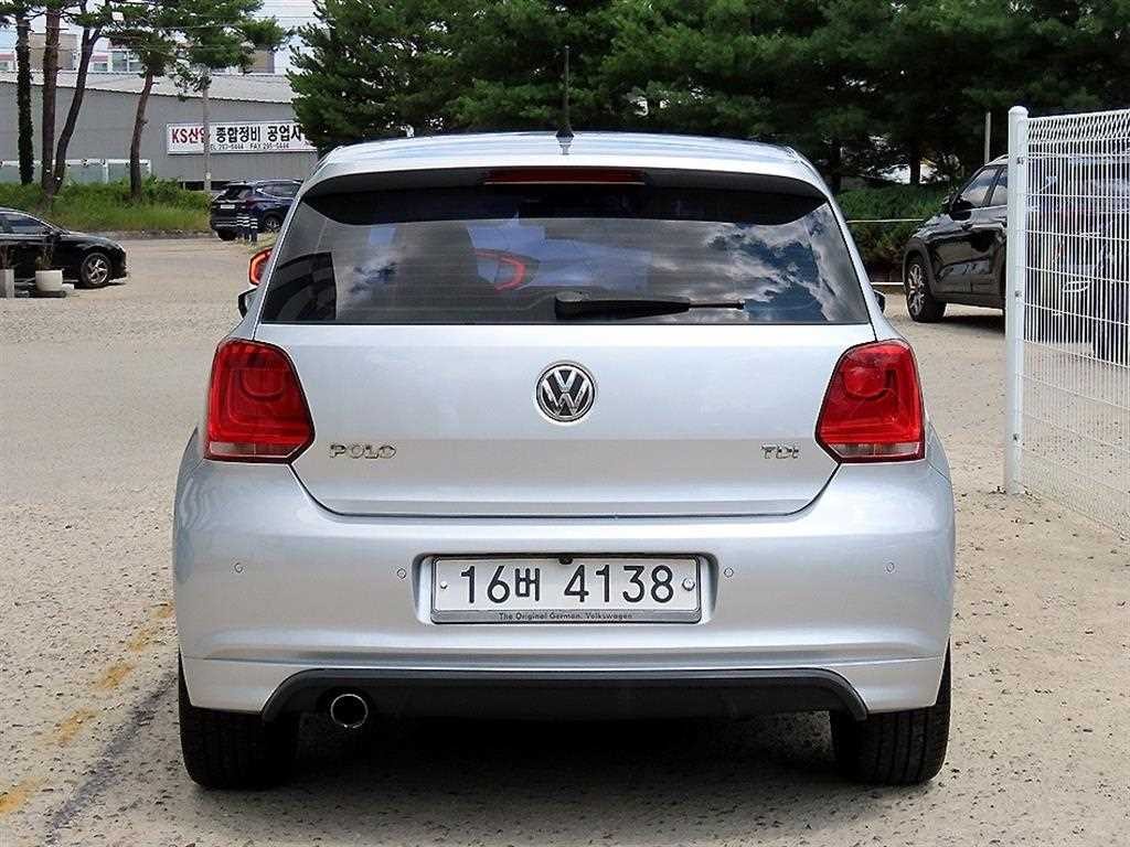 폭스바겐 폴로 1.6 TDI R-LINE 이미지 4