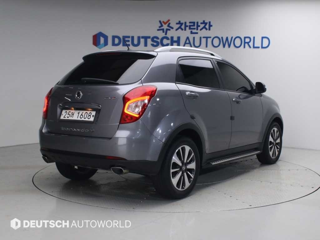 KG모빌리티(쌍용) 코란도 뉴코란도C 2WD 2.0 CVS 최고급형 이미지 2
