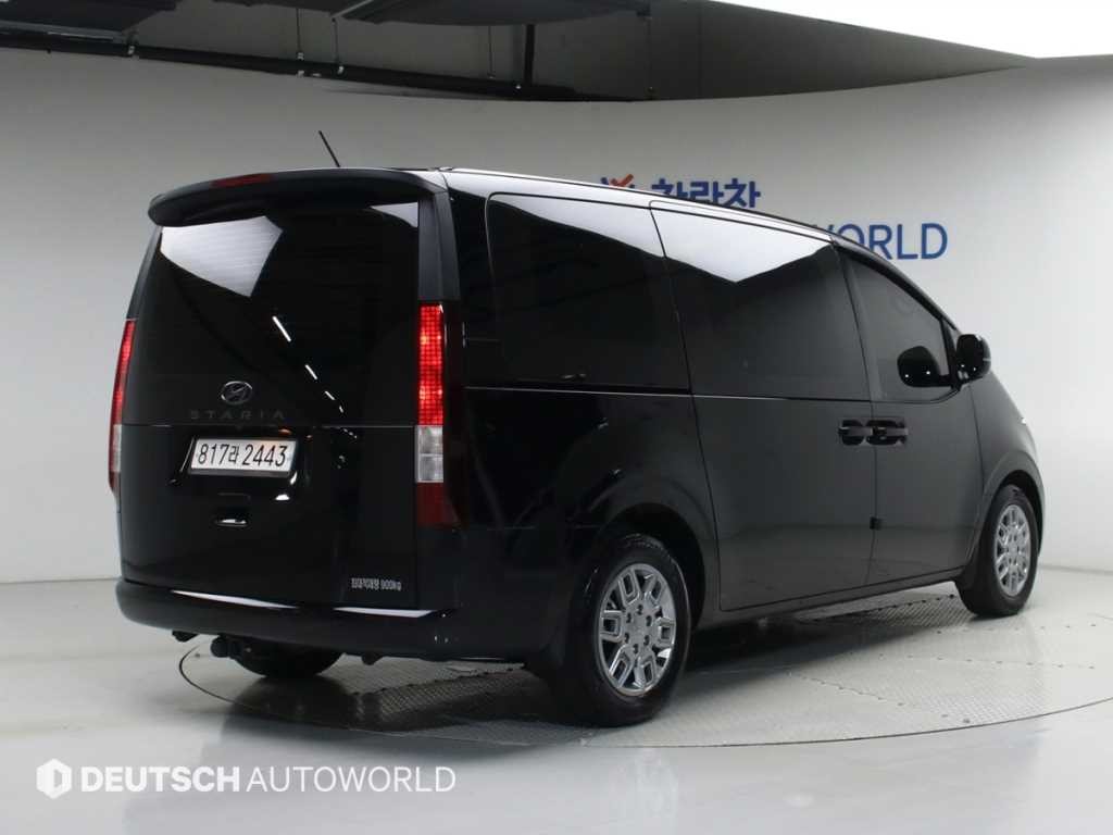 현대 스타리아 2WD 디젤 카고 모던 3인승 이미지 2