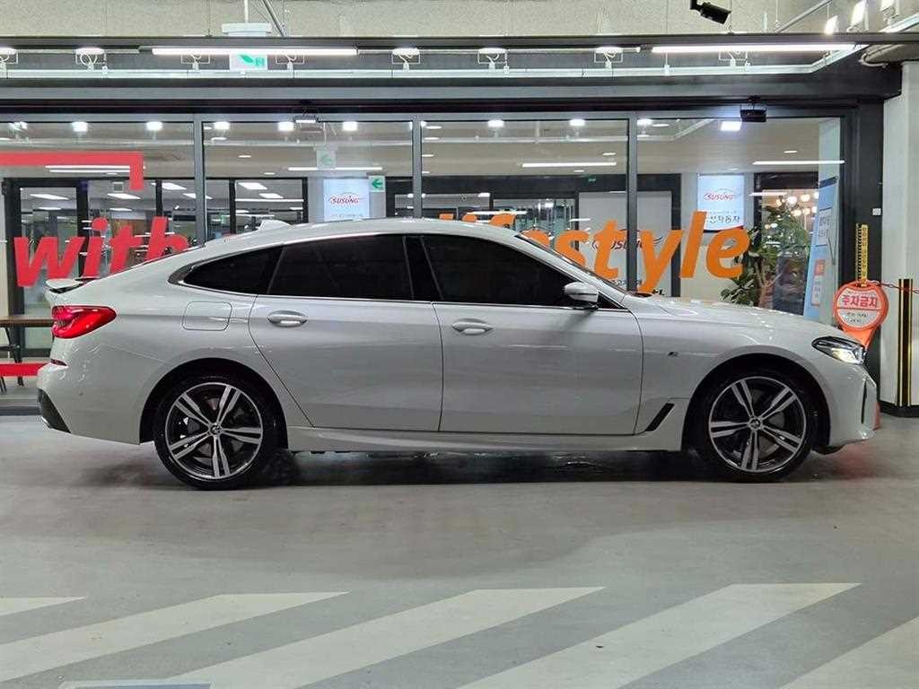 BMW 그란투리스모 6시리즈 GT (G32) 630i xDrive M 스포츠 이미지 3