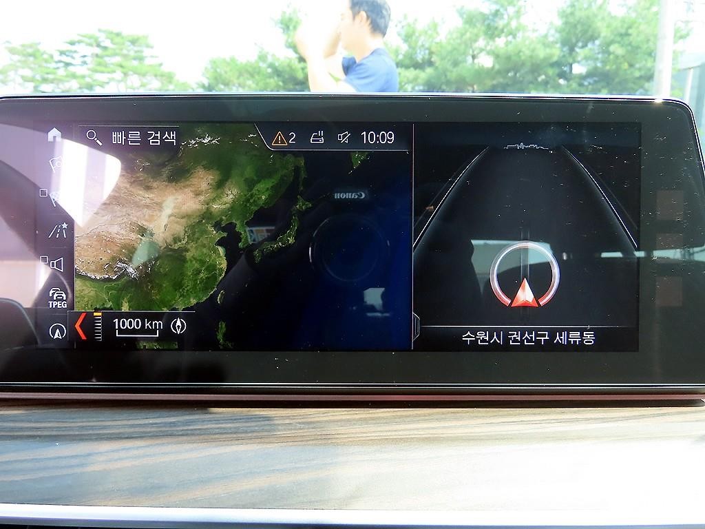 BMW 5시리즈 5시리즈 (G30) 530i xDrive M 스포츠 플러스 이미지 15