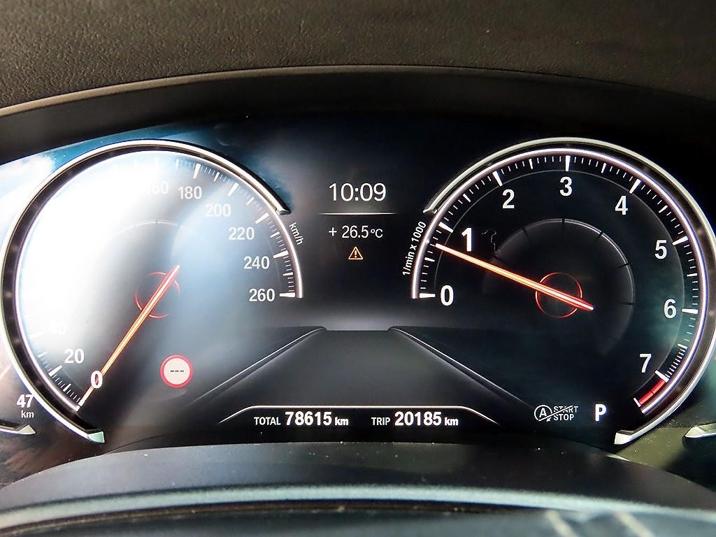 BMW 5시리즈 5시리즈 (G30) 530i xDrive M 스포츠 플러스 이미지 9