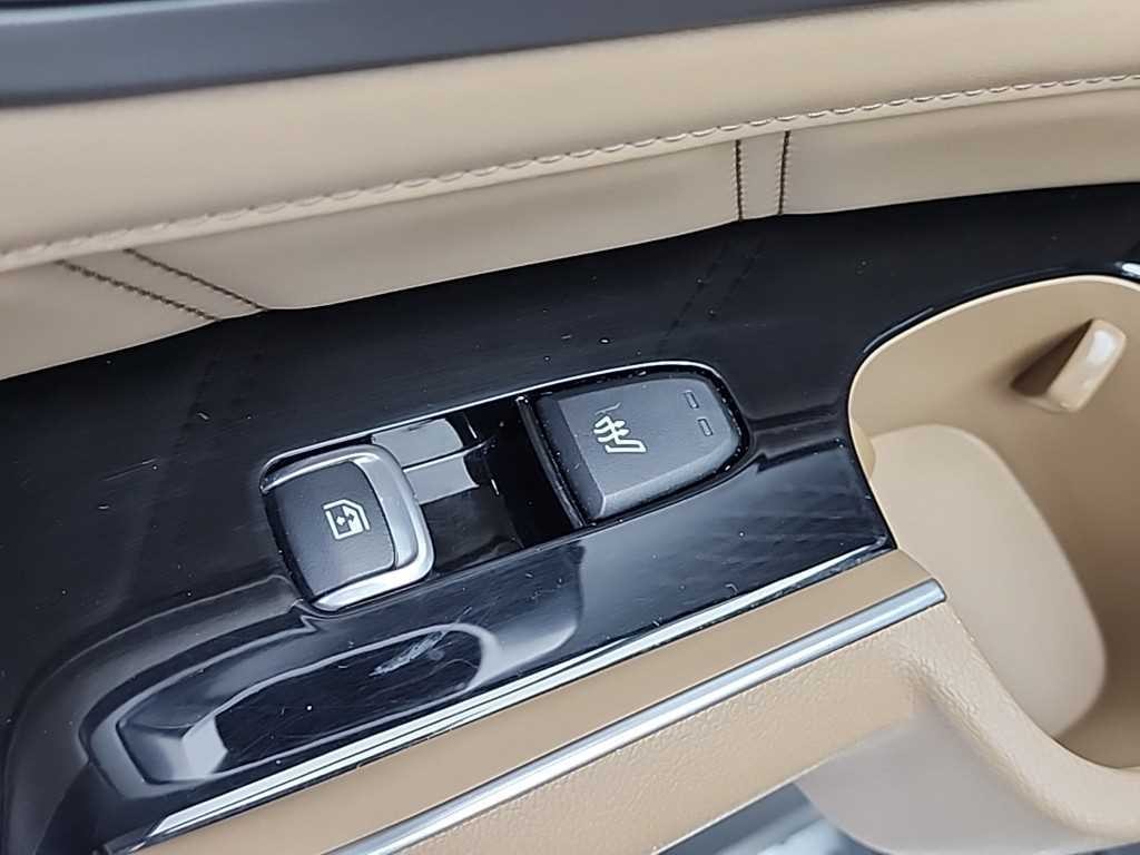 기아 쏘렌토 더 뉴 쏘렌토 4세대 가솔린 2.5T 4WD 시그니처 이미지 14