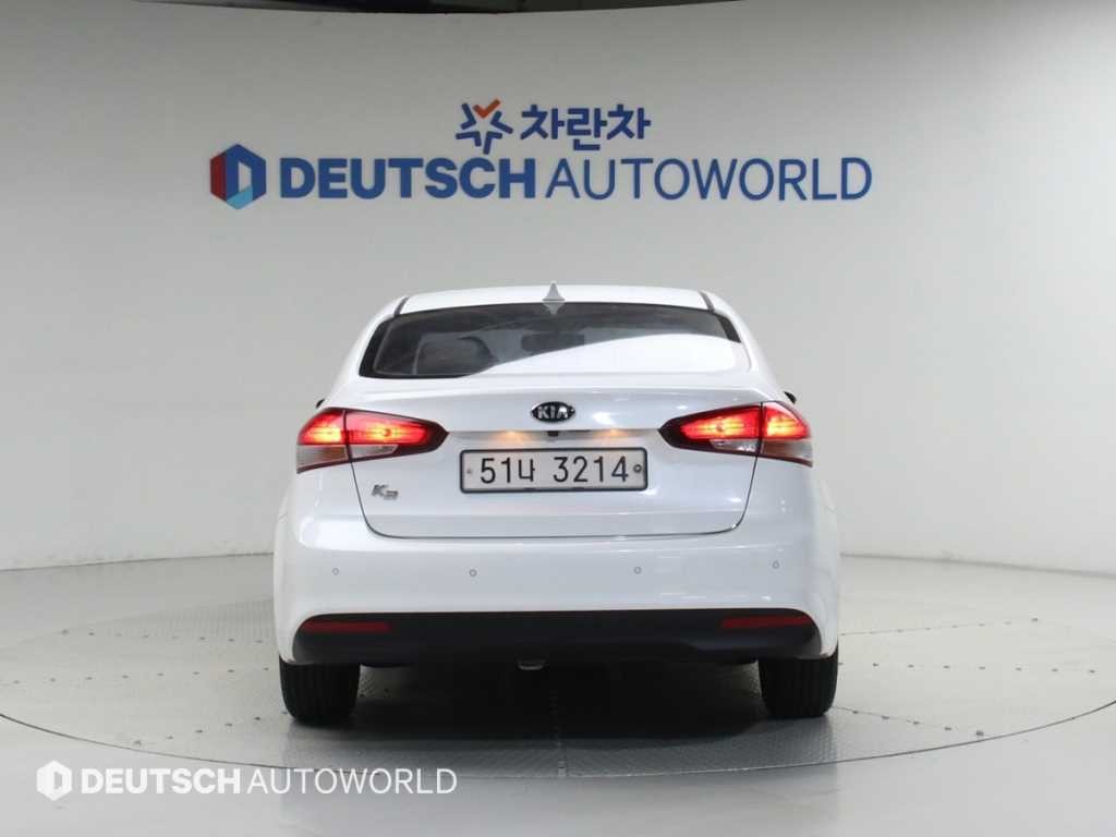 기아 K3 더뉴 K3 1.6 GDI 트렌디 스타일 이미지 4