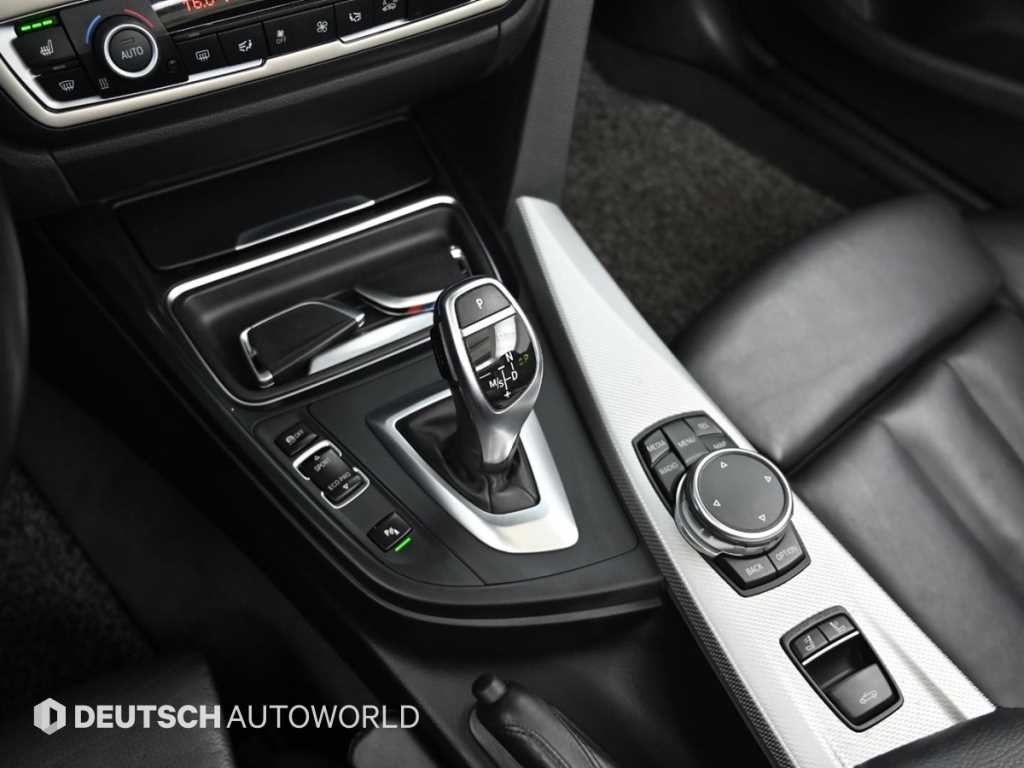 BMW 4시리즈 4시리즈 (F32) 428i 컨버터블 M 스포츠 이미지 9