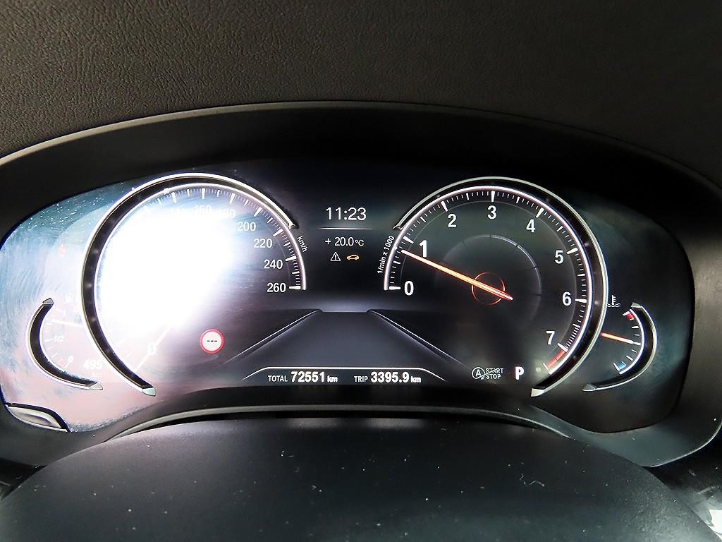 BMW 5시리즈 5시리즈 (G30) 540i xDrive M 스포츠 플러스 이미지 9