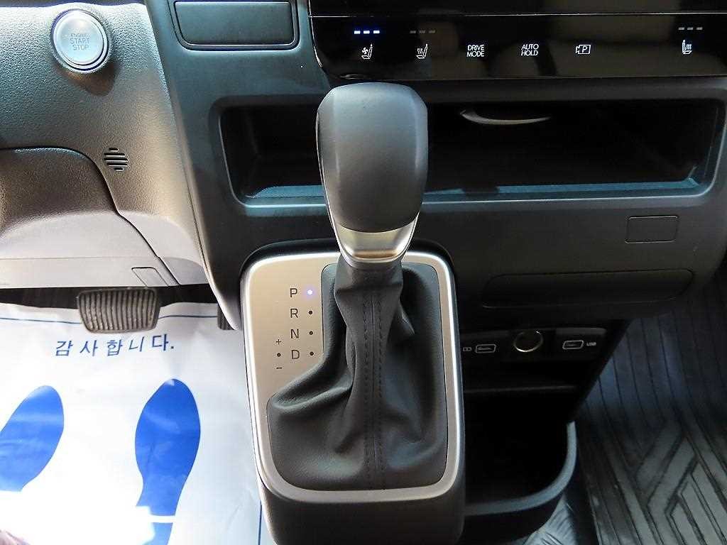 현대 스타리아 2WD 디젤 카고 모던 3인승 이미지 9