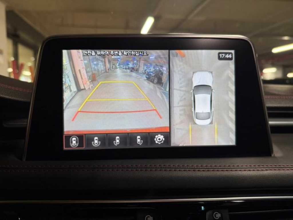 제네시스 G70 3.3T 스포츠 AWD 슈프림 이미지 13