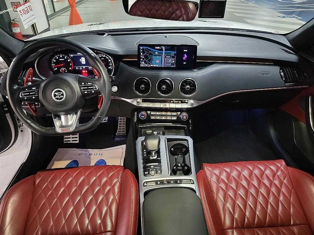 기아 스팅어 스팅어 마이스터 2WD 3.3 GT 마스터즈 터보 패키지 이미지 6
