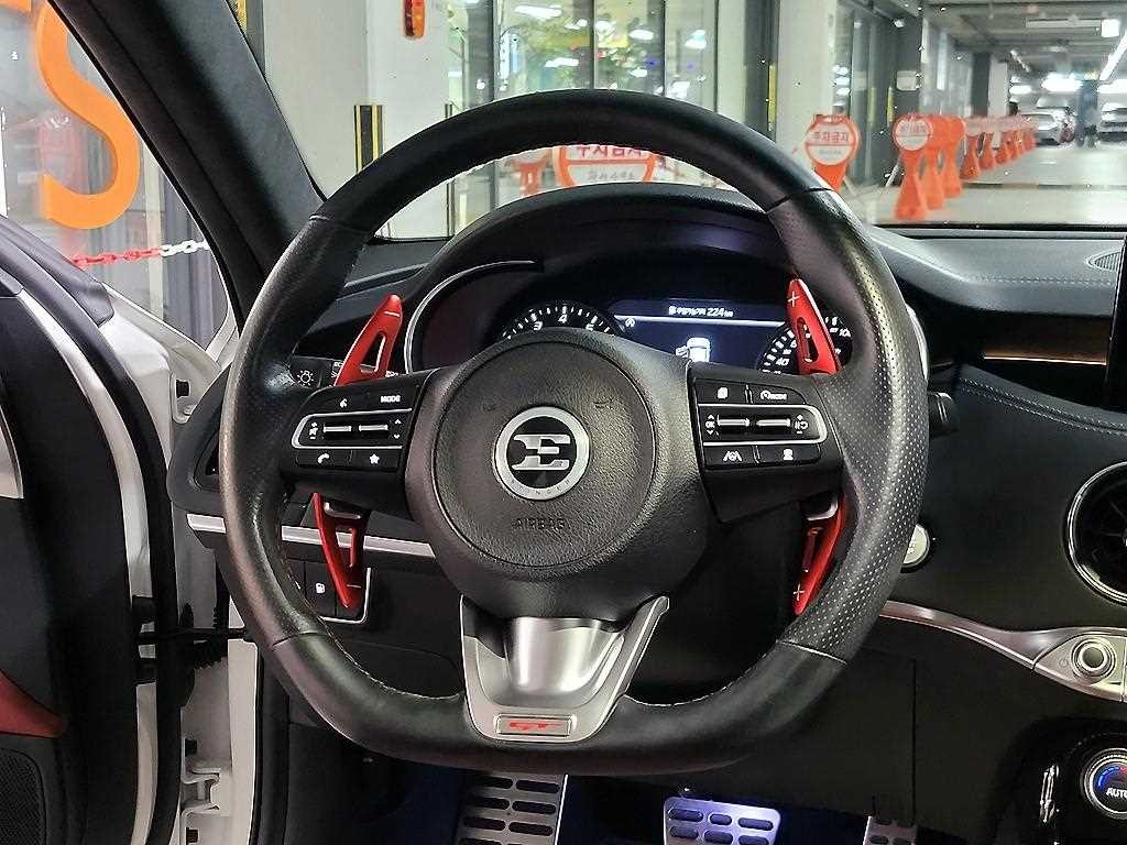 기아 스팅어 스팅어 마이스터 2WD 3.3 GT 마스터즈 터보 패키지 이미지 9