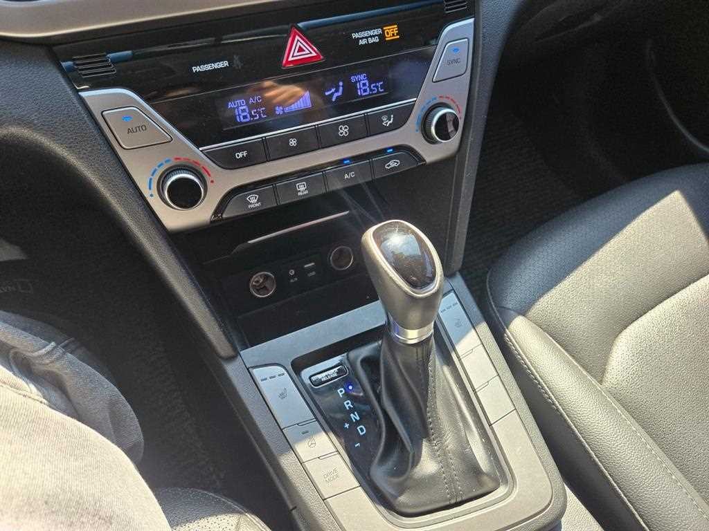 현대 아반떼 아반떼 AD 1.6 GDI 모던 이미지 11