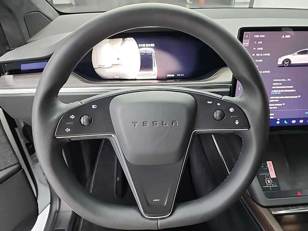 테슬라 모델 X AWD 이미지 9