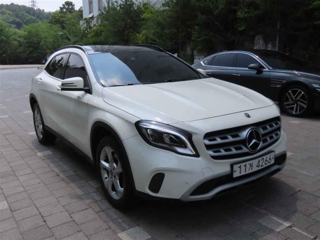 벤츠 GLA 클래스 GLA클래스 X156 GLA220 이미지 2