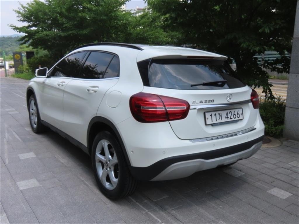 벤츠 GLA 클래스 GLA클래스 X156 GLA220 이미지 4