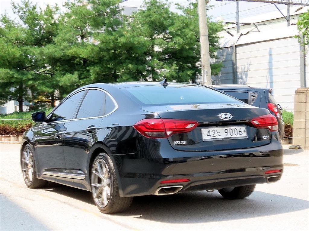 현대 아슬란 G330 프리미엄 이미지 3