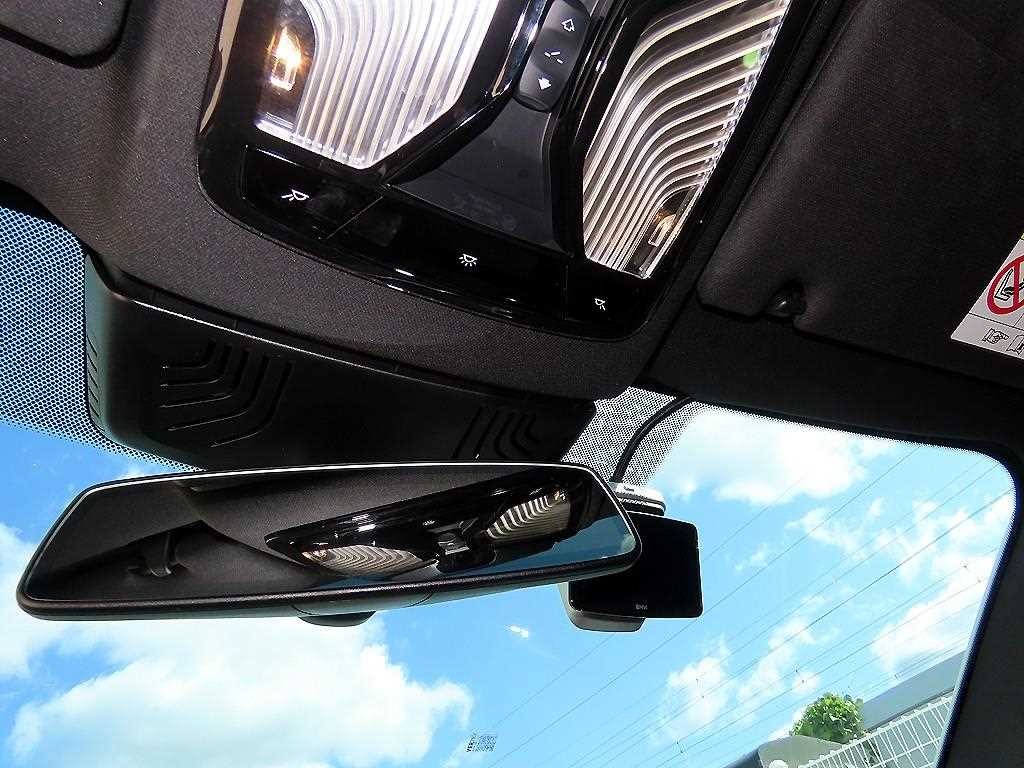 BMW 5시리즈 5시리즈 (G30) 530e M 스포츠 이미지 14