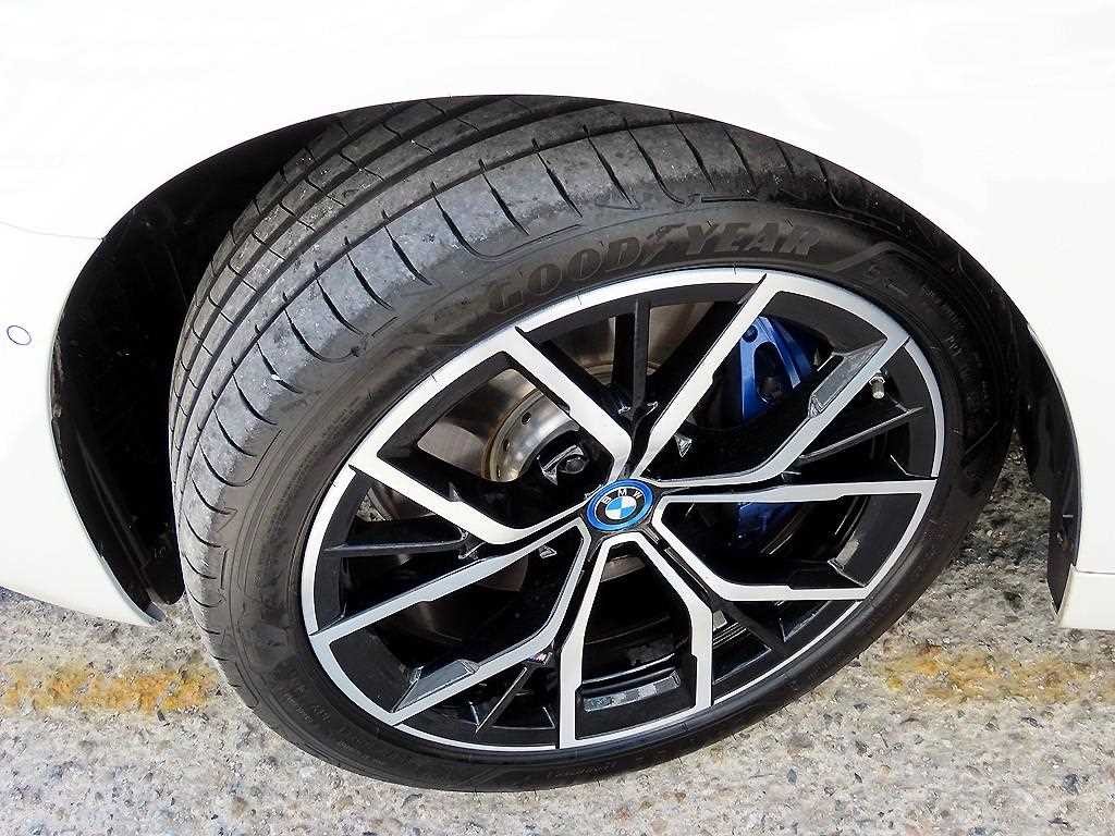BMW 5시리즈 5시리즈 (G30) 530e M 스포츠 이미지 20