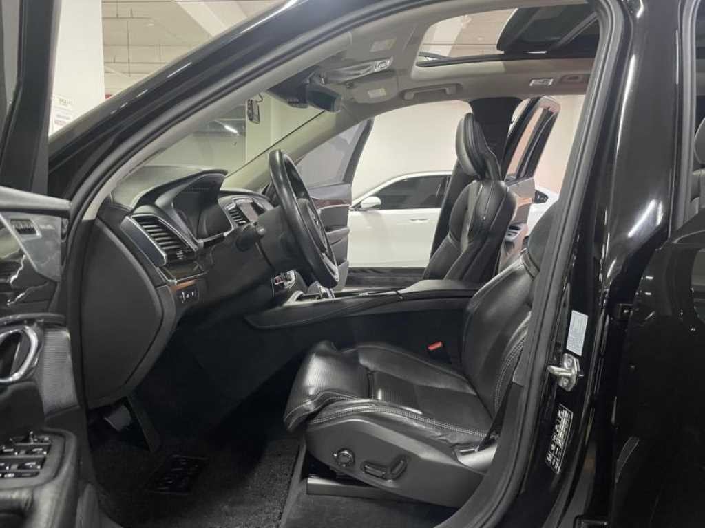 볼보 XC90 XC90 2세대 2.0 T8 AWD 인스크립션 이미지 19