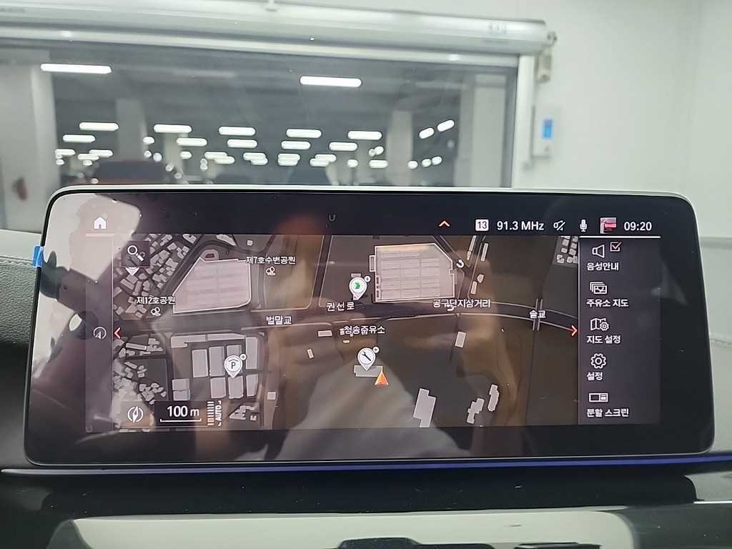 BMW 5시리즈 5시리즈 (G30) 530i xDrive M 스포츠 플러스 이미지 15