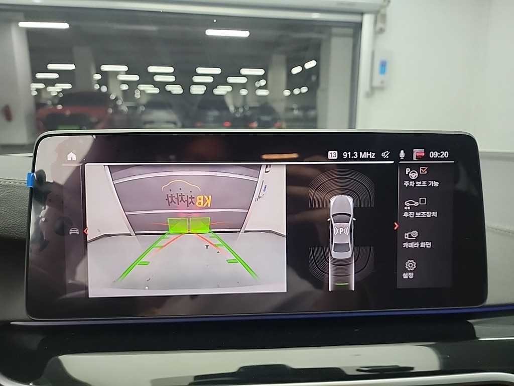 BMW 5시리즈 5시리즈 (G30) 530i xDrive M 스포츠 플러스 이미지 16
