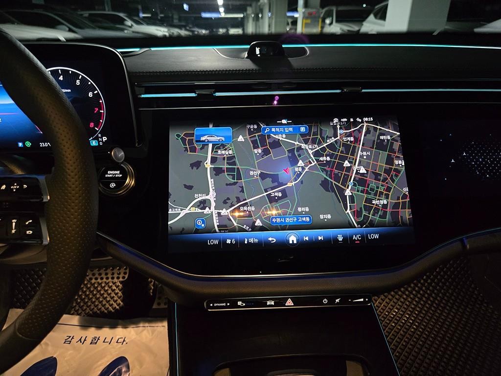 벤츠 E 클래스 E-클래스 W214 E300 4MATIC AMG Line 이미지 10