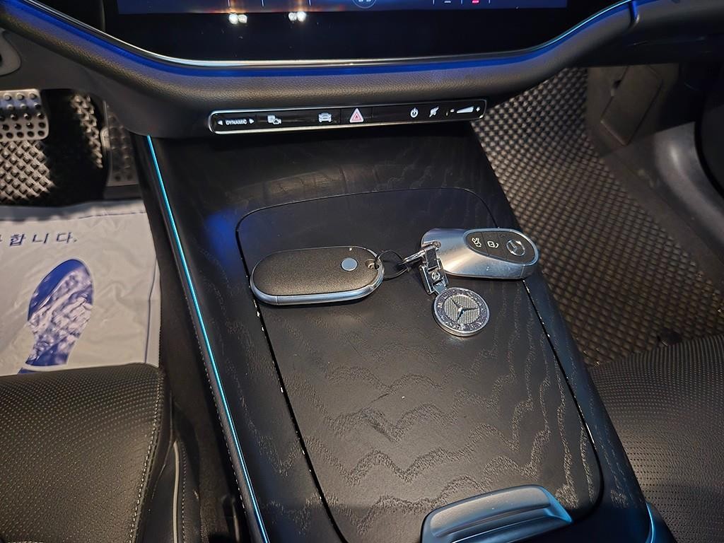 벤츠 E 클래스 E-클래스 W214 E300 4MATIC AMG Line 이미지 12