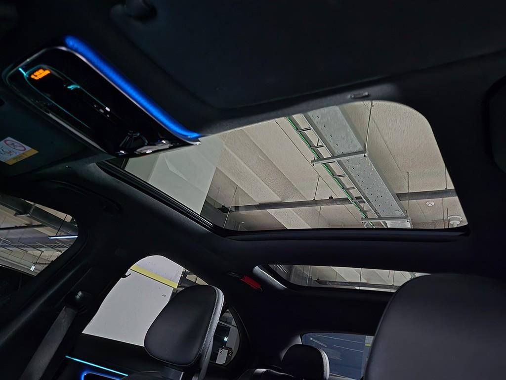 벤츠 E 클래스 E-클래스 W214 E300 4MATIC AMG Line 이미지 17