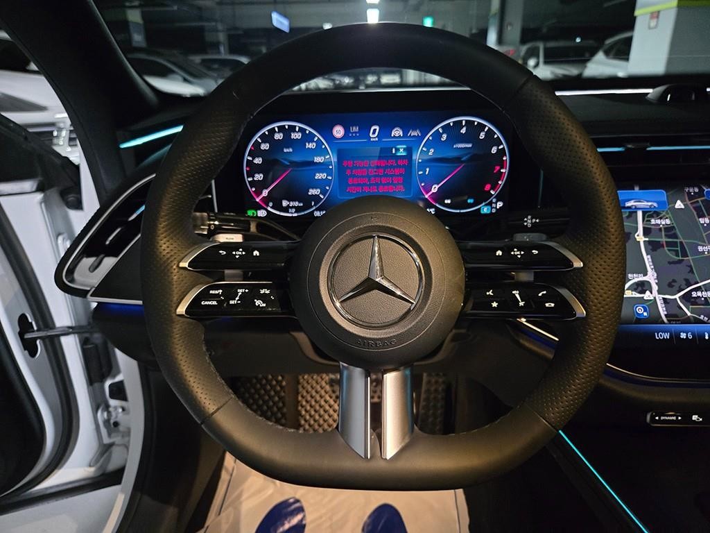 벤츠 E 클래스 E-클래스 W214 E300 4MATIC AMG Line 이미지 7