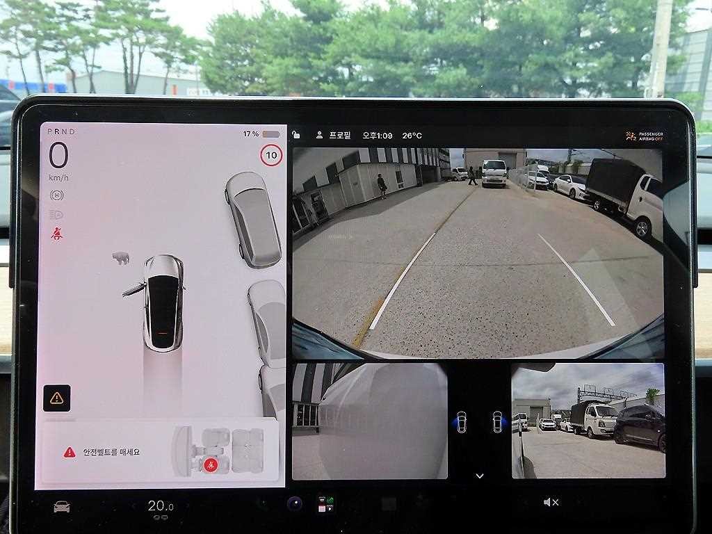 테슬라 모델 Y 퍼포먼스 이미지 14