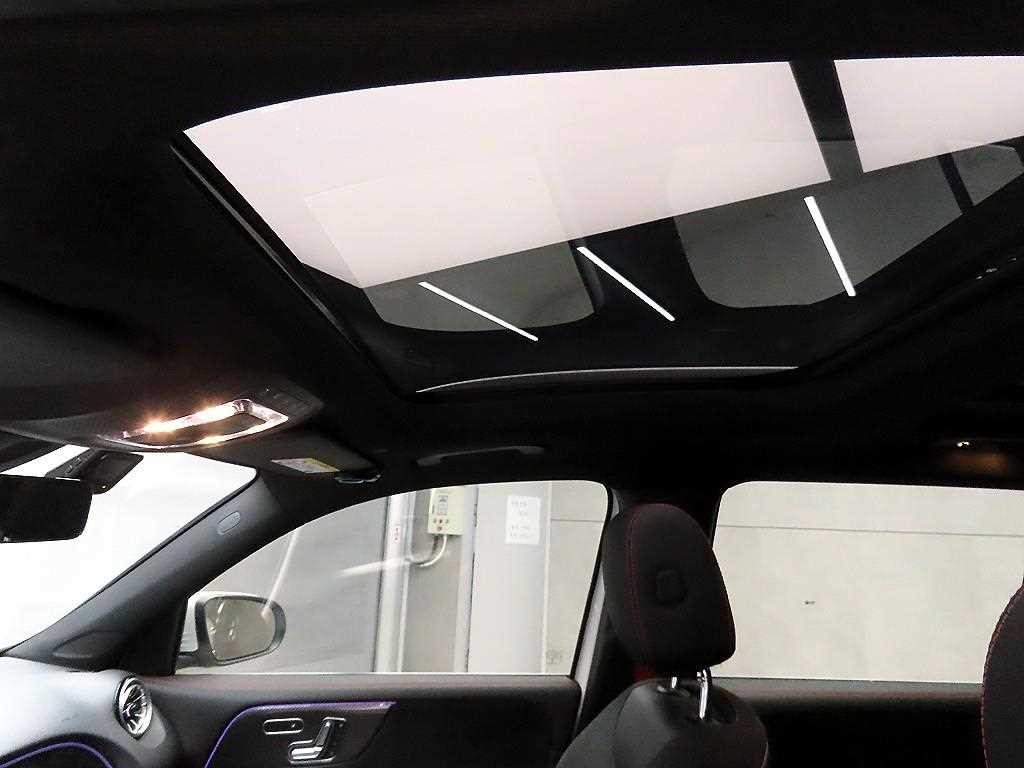벤츠 GLB 클래스 GLB클래스 X247 AMG GLB 35 4MATIC 이미지 16