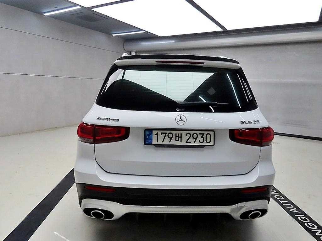 벤츠 GLB 클래스 GLB클래스 X247 AMG GLB 35 4MATIC 이미지 3