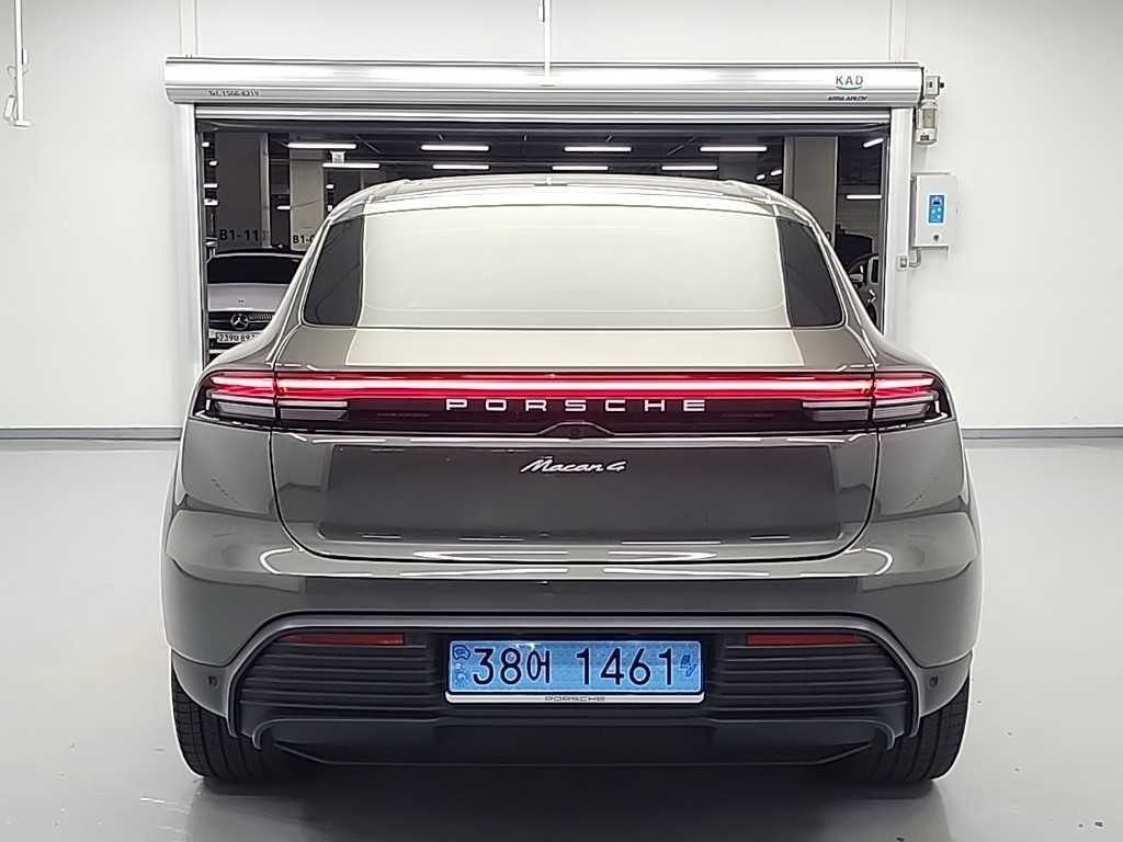 포르쉐 마칸 마칸 EV 4 이미지 3