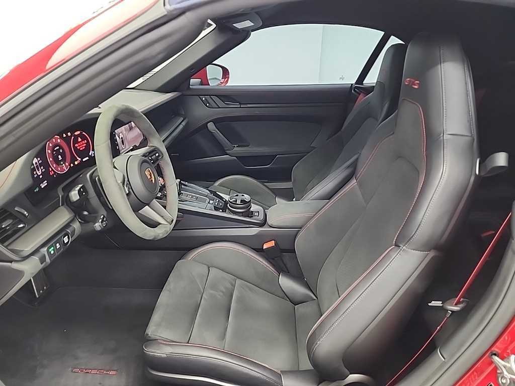 포르쉐 911 911(992) 카레라 4 GTS 카브리올레 이미지 11