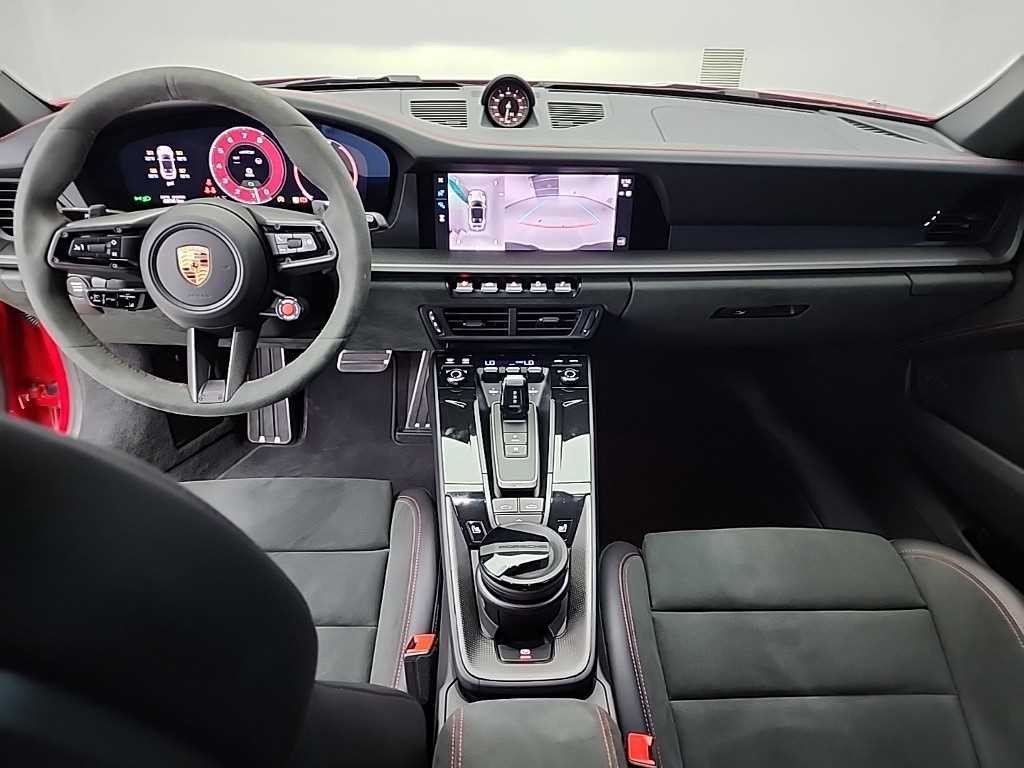 포르쉐 911 911(992) 카레라 4 GTS 카브리올레 이미지 7