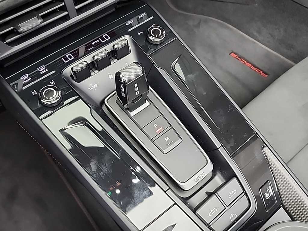 포르쉐 911 911(992) 카레라 4 GTS 카브리올레 이미지 8