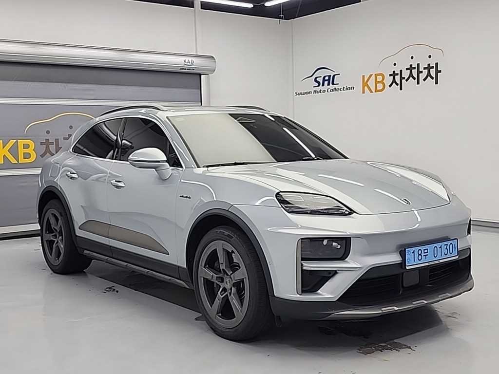 포르쉐 마칸 마칸 EV 터보 이미지 4