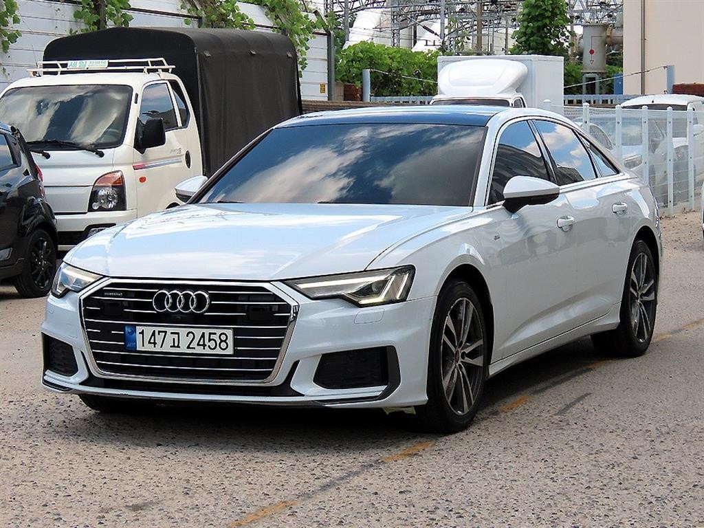 아우디 A6 A6 (C8) 45 TDI 콰트로 프리미엄 이미지 2