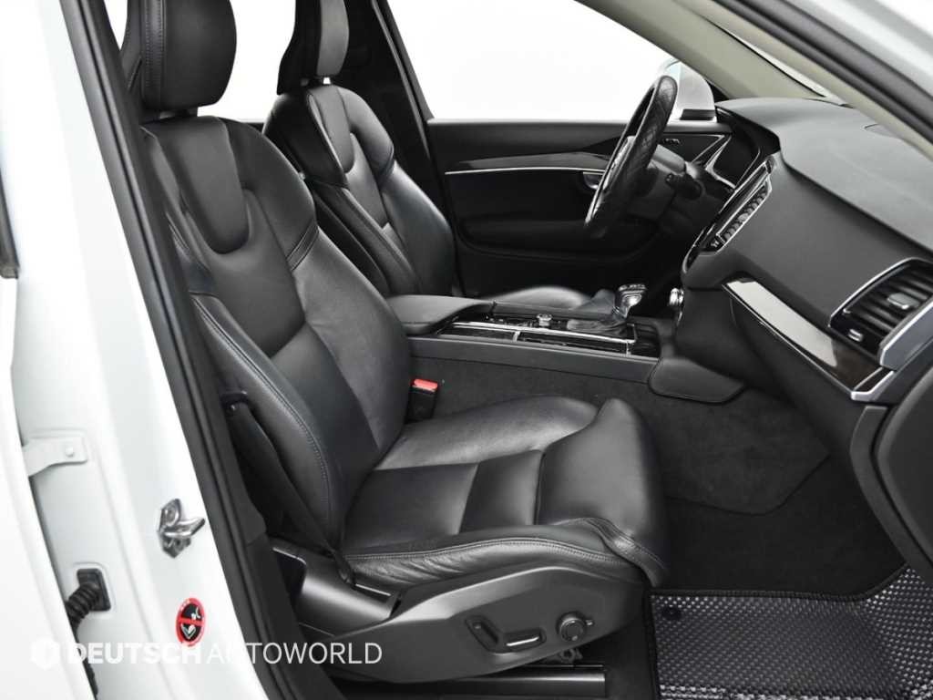 볼보 XC90 XC90 2세대 2.0 D5 AWD 모멘텀 이미지 10