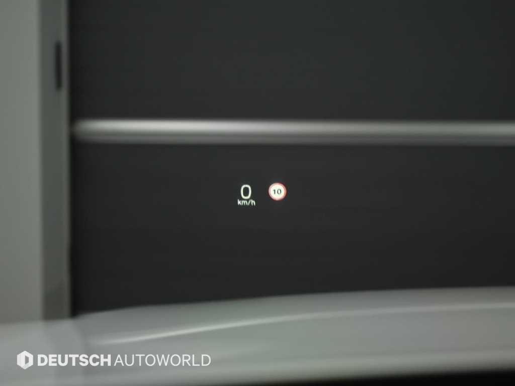 볼보 XC90 XC90 2세대 2.0 D5 AWD 모멘텀 이미지 17
