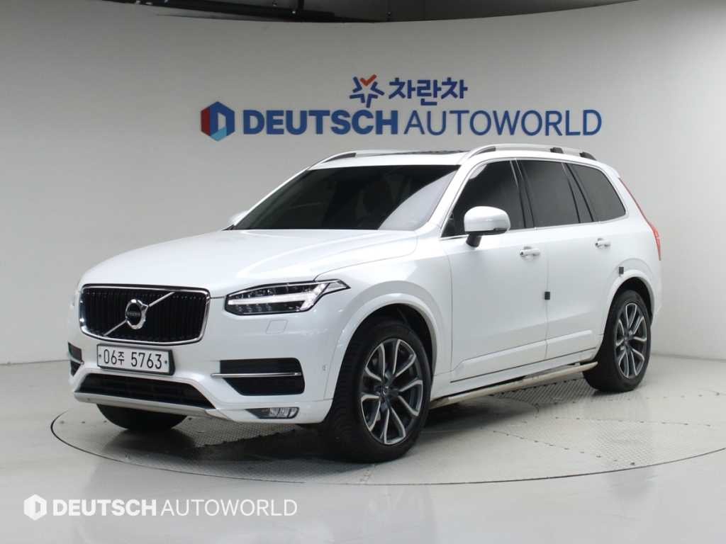 볼보 XC90 XC90 2세대 2.0 D5 AWD 모멘텀 이미지 2