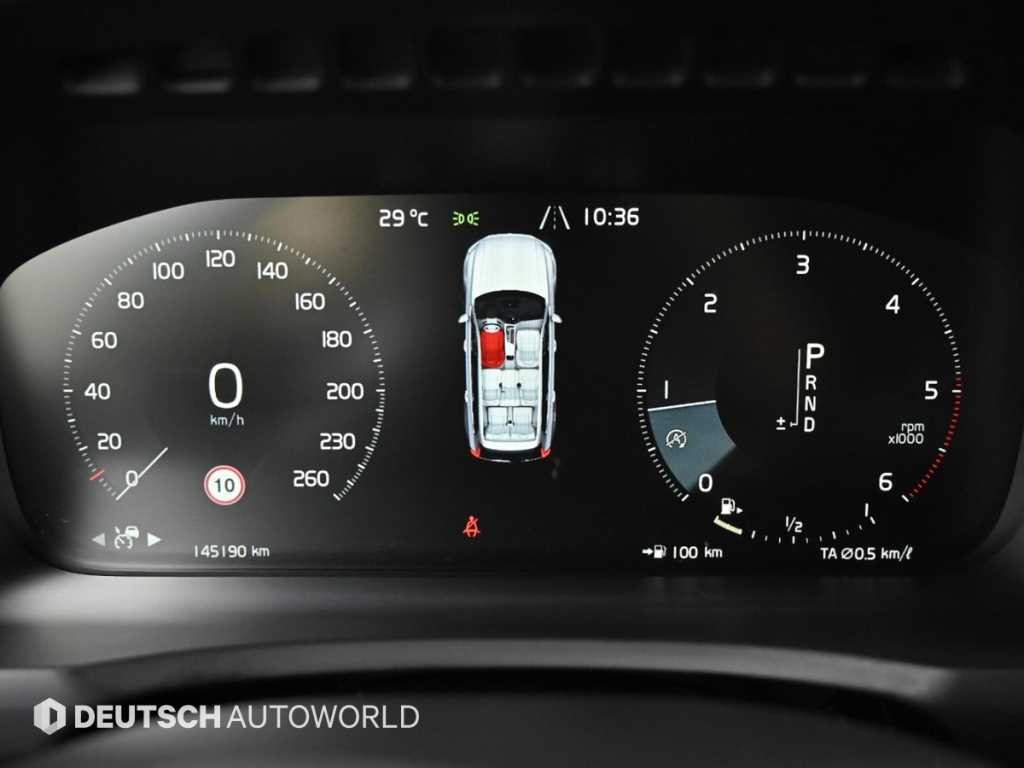 볼보 XC90 XC90 2세대 2.0 D5 AWD 모멘텀 이미지 8