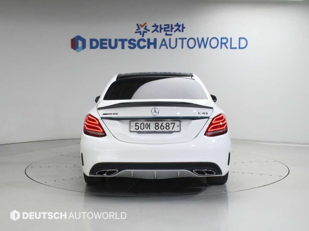 벤츠 C 클래스 C클래스 W205 C43 AMG 4MATIC 이미지 4