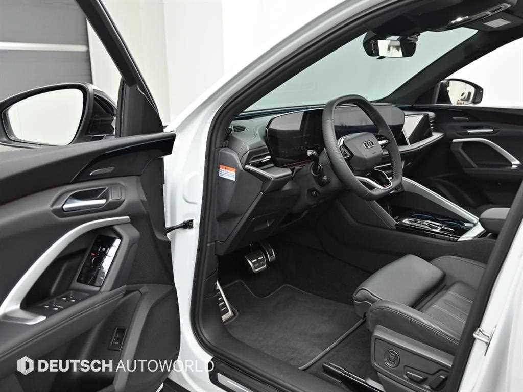 아우디 Q5 Q5 (80A) 45 TFSI 콰트로 S-라인 블랙 에디션 이미지 11