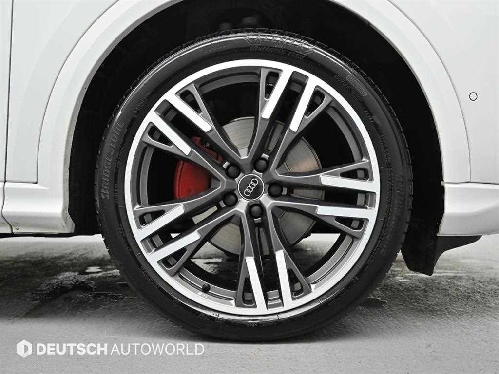 아우디 Q5 Q5 (80A) 45 TFSI 콰트로 S-라인 블랙 에디션 이미지 5