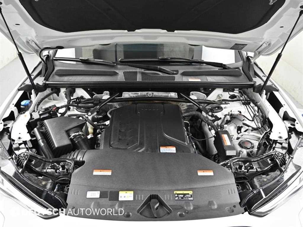 아우디 Q5 Q5 (80A) 45 TFSI 콰트로 S-라인 블랙 에디션 이미지 6