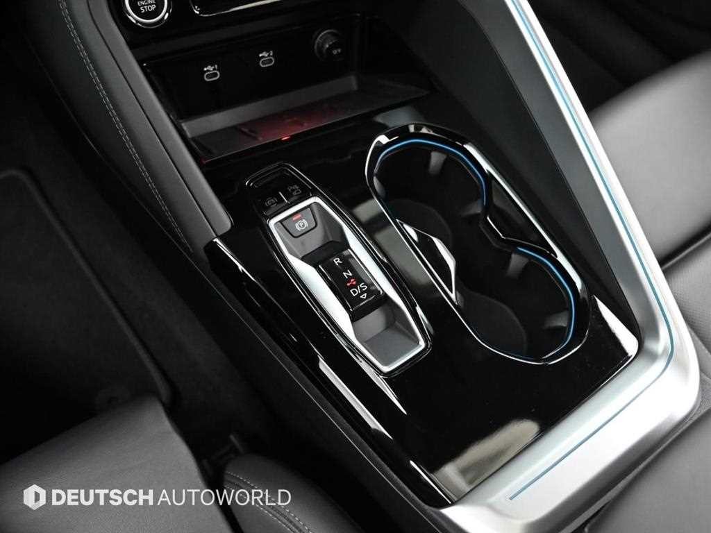 아우디 Q5 Q5 (80A) 45 TFSI 콰트로 S-라인 블랙 에디션 이미지 9